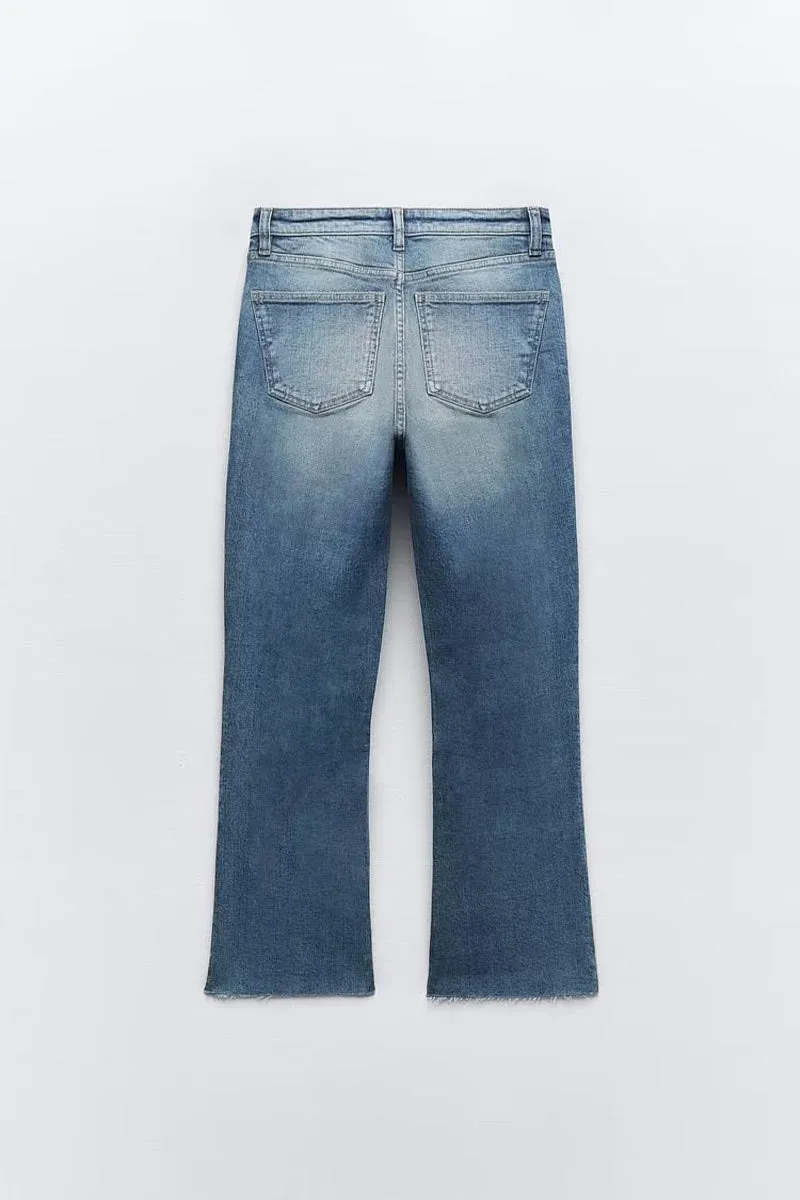 PK0457 Distressed Denim Jeans