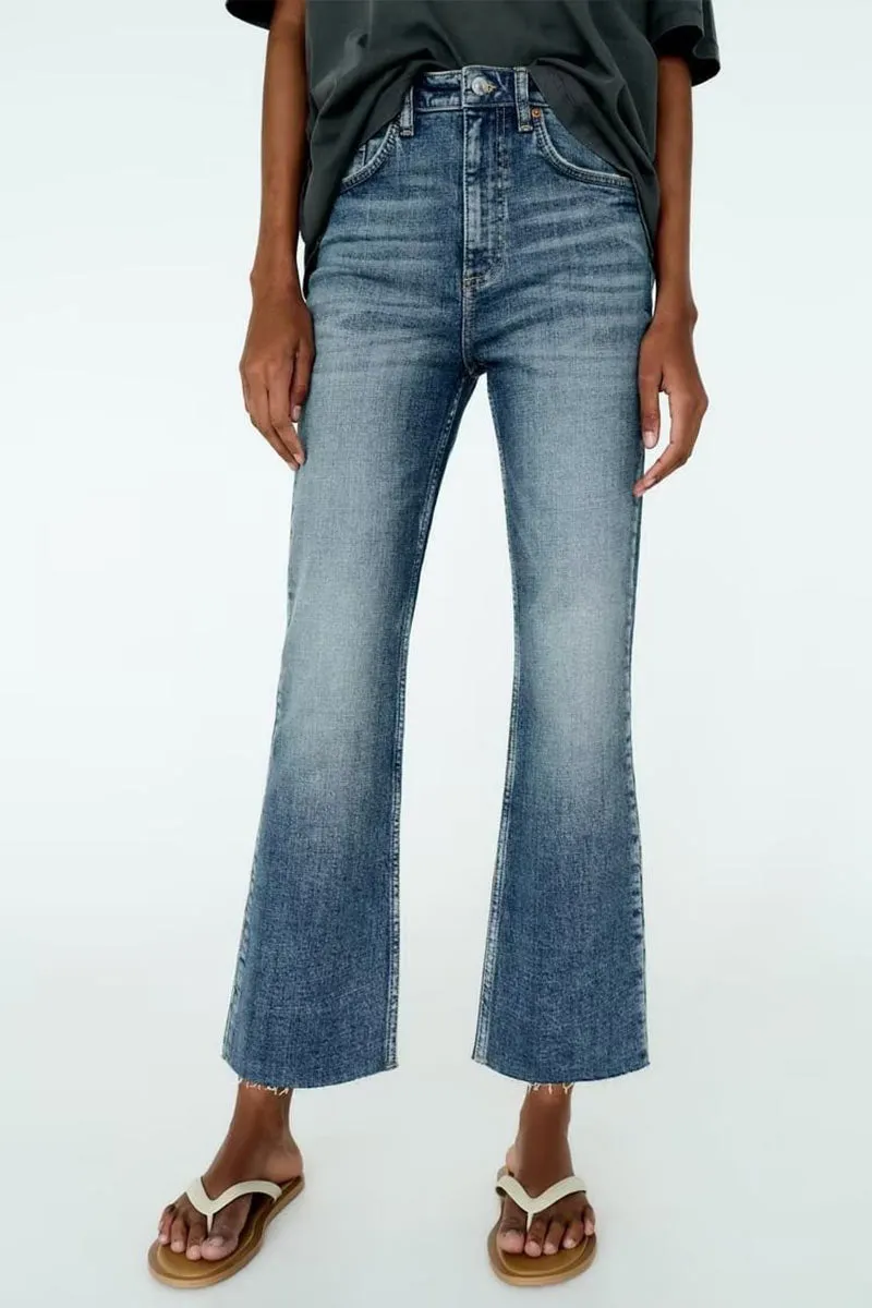 PK0457 Distressed Denim Jeans
