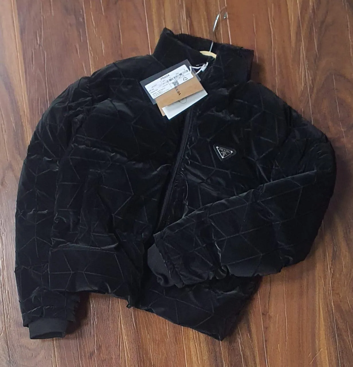 PRADA || High End Quality Puffer Jackets For Ladies
