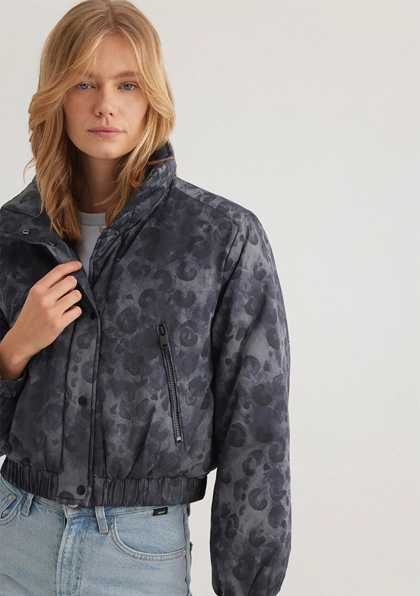 Printed Anthracite Crop Jacket