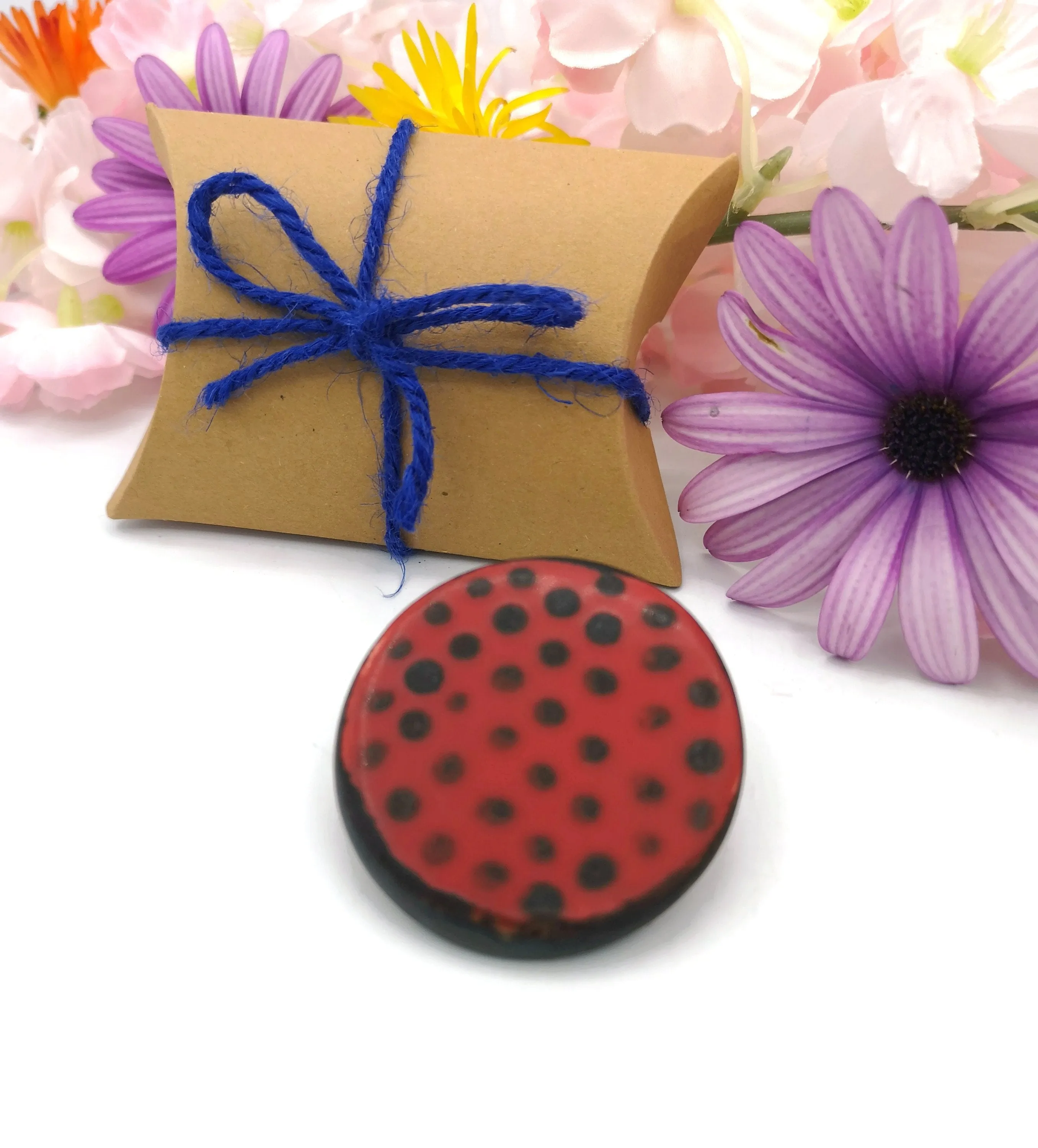 Red & Black Handmade Ceramic Brooch Pin For Woman, Round Clay Brooch For Her, Scarf Broach Pin, Jewelry Mothers Day Gift From Daughter