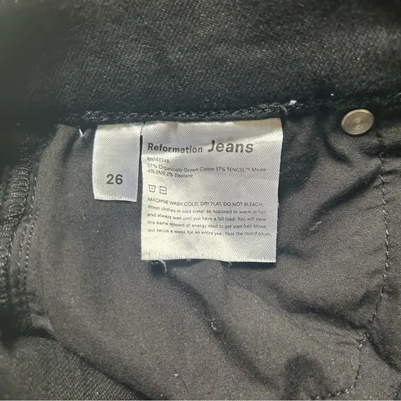 Reformation High Waist Rise Skinny Jean in Faded Black Destroyed sz 26