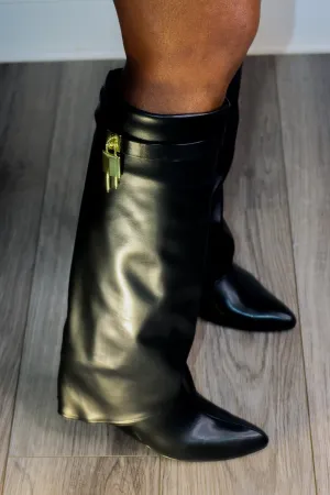 REMY | BLACK PADLOCK DETAIL WEDGE HEEL BOOT