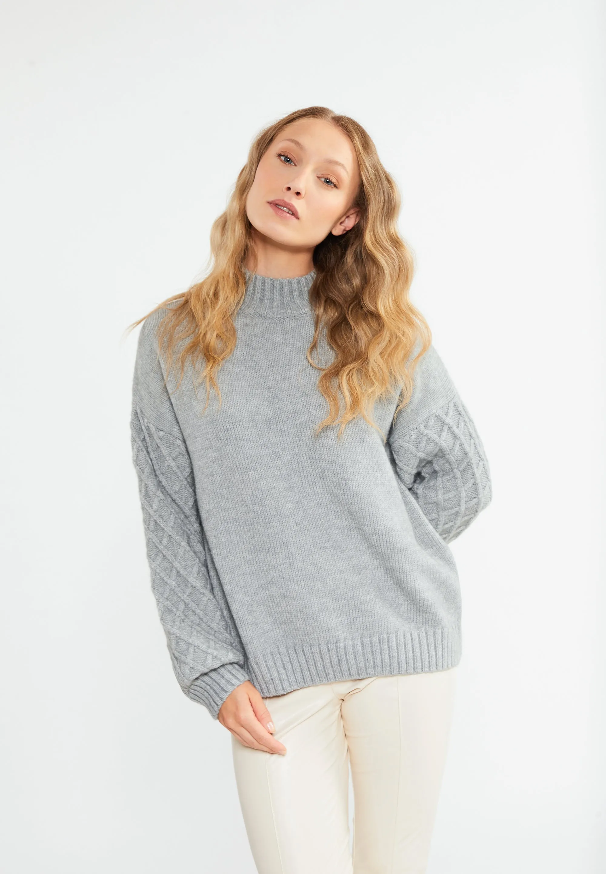 Risa Women's Knitted Sweater