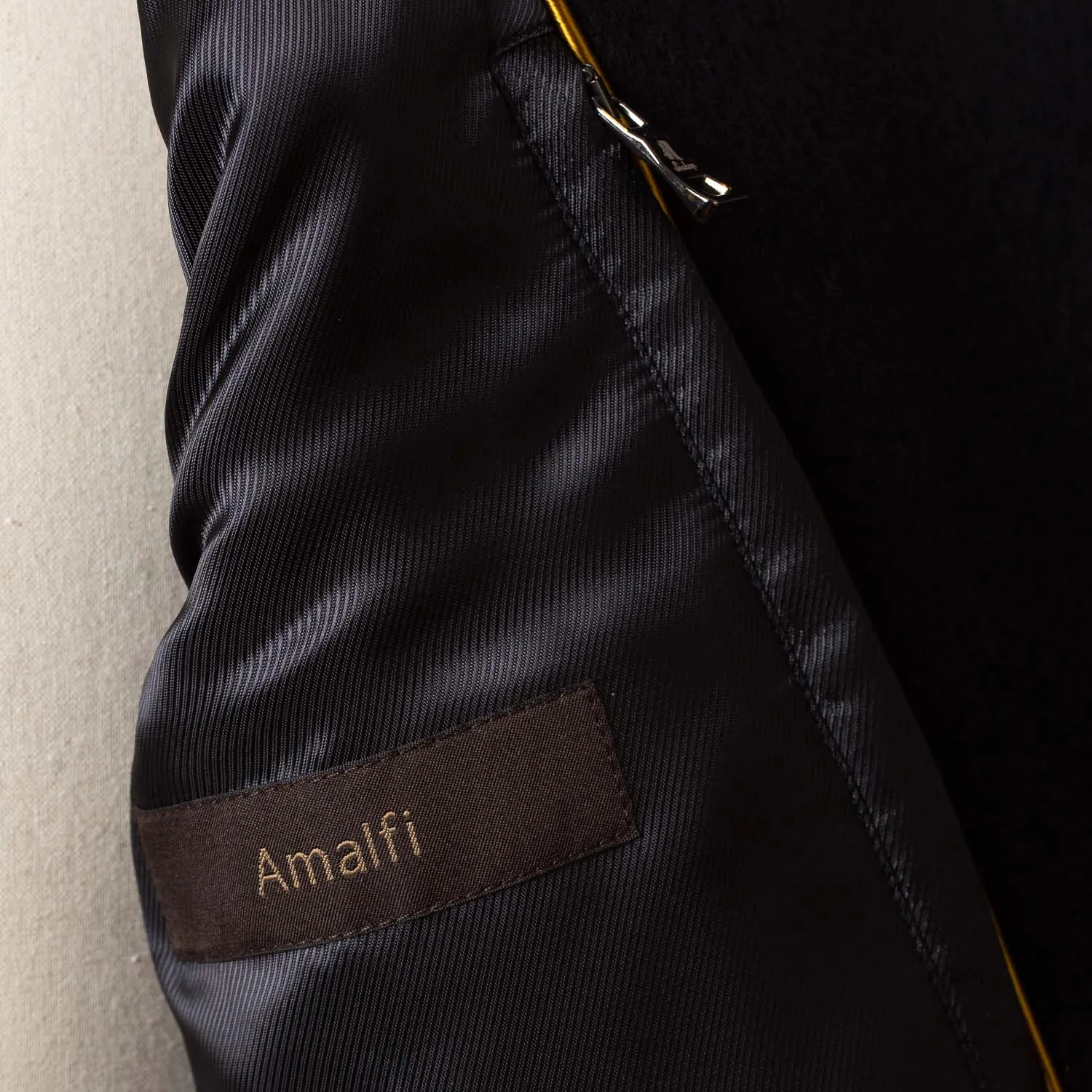 Sealup x MJ: Dunkelblaue Cabanjacke "Amalfi" aus reiner Wolle - Iconic Sealup