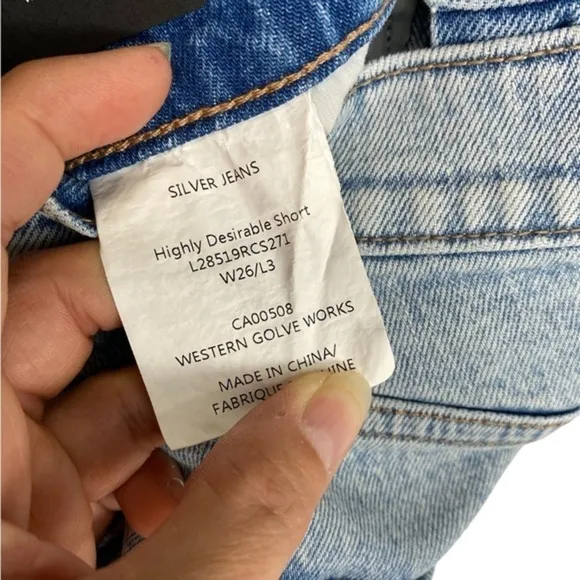 Silver Jeans Co. Highly Desirable High Rise Denim Shorts Blue W26 L3