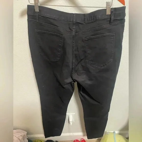 Simple Vera Wang high rise skinny jeans size 16