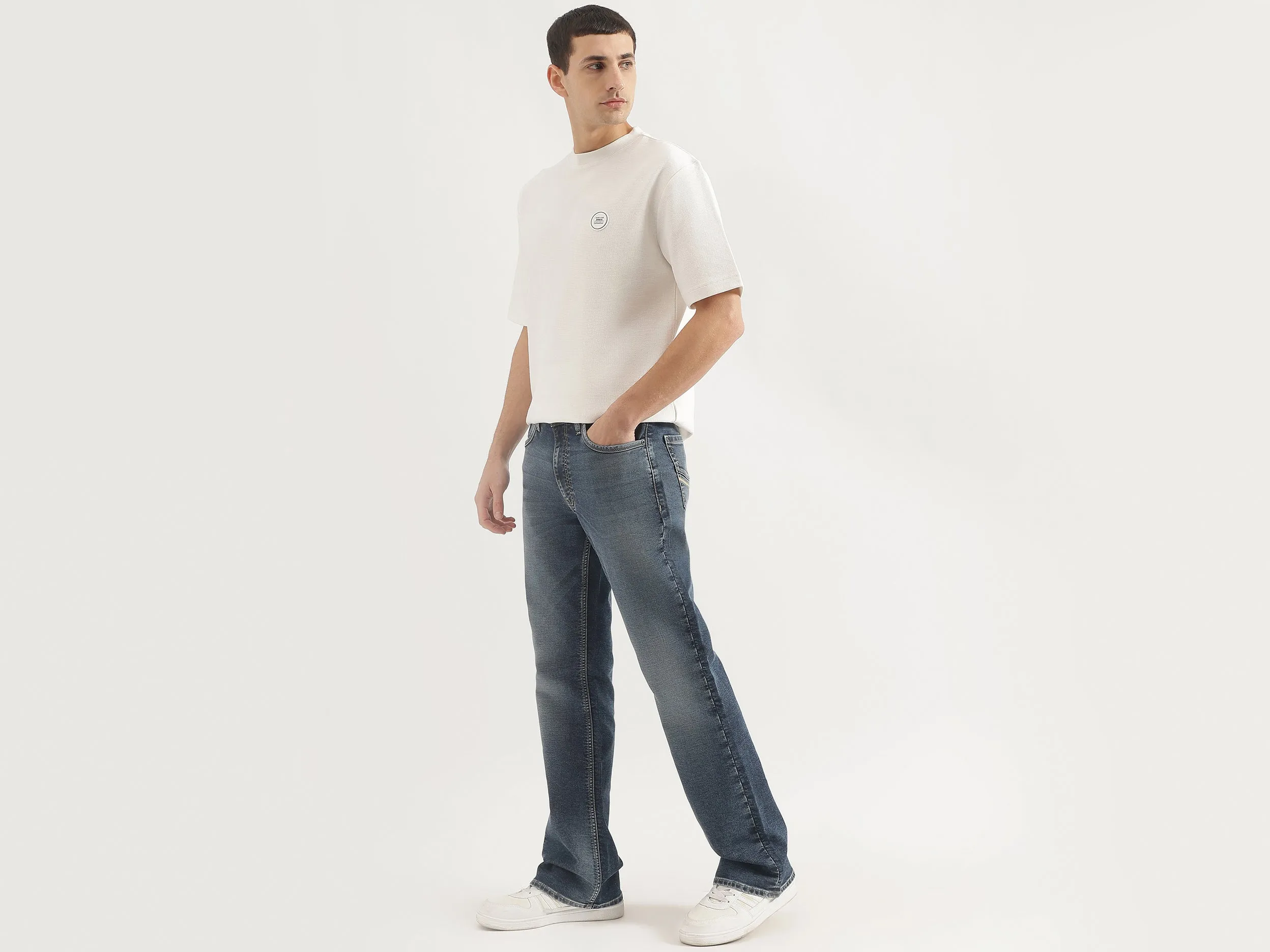 Solid Bootcut Fit Jeans