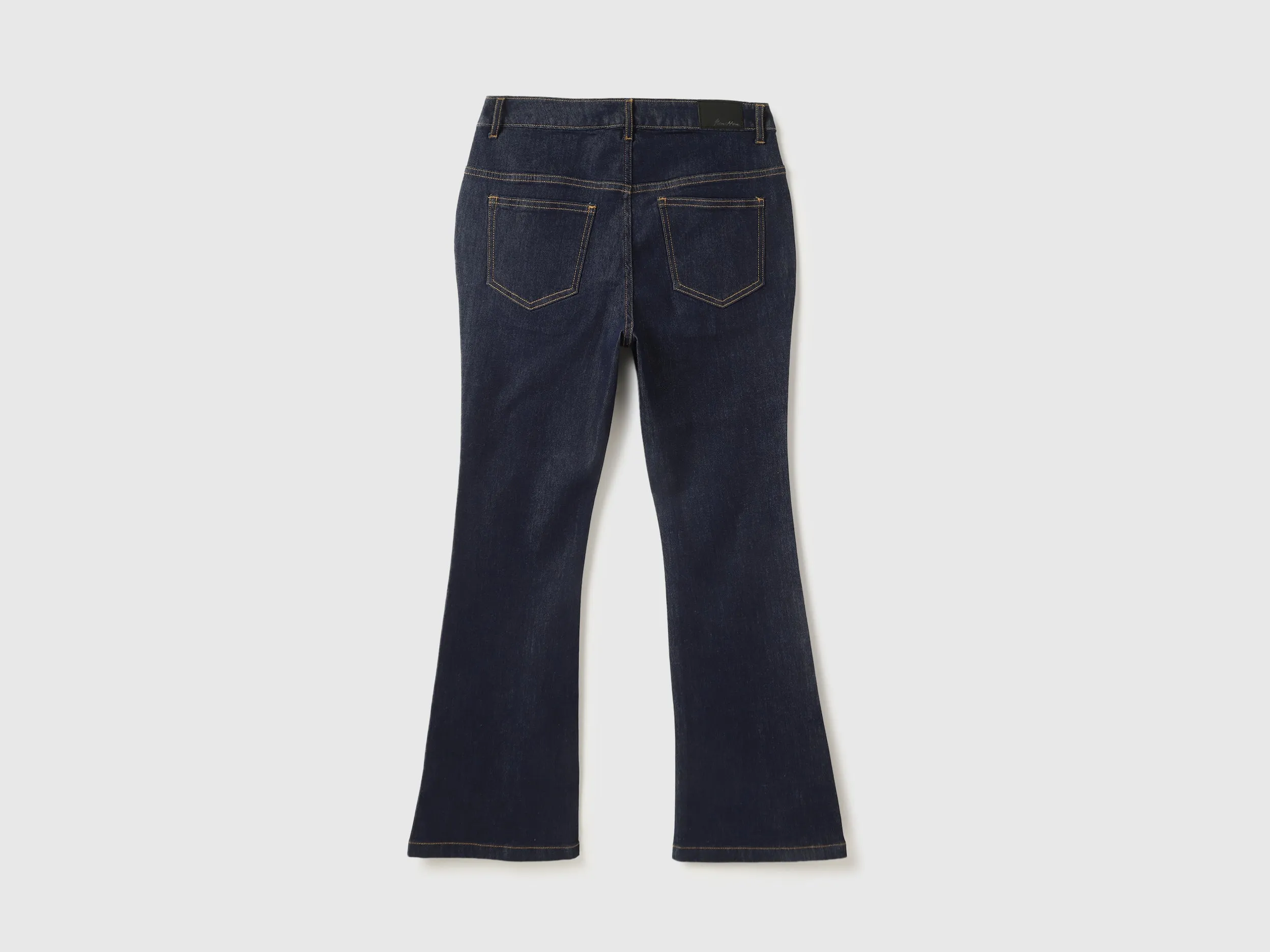 Solid Bootcut Fit Jeans