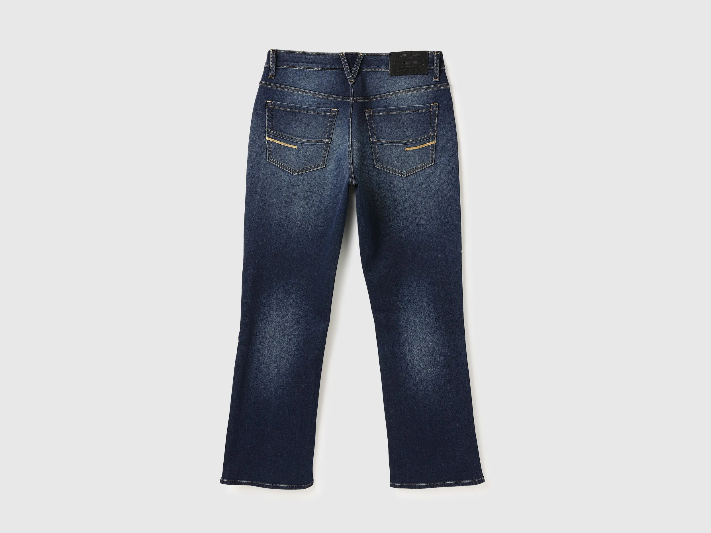 Solid Bootcut Fit Jeans