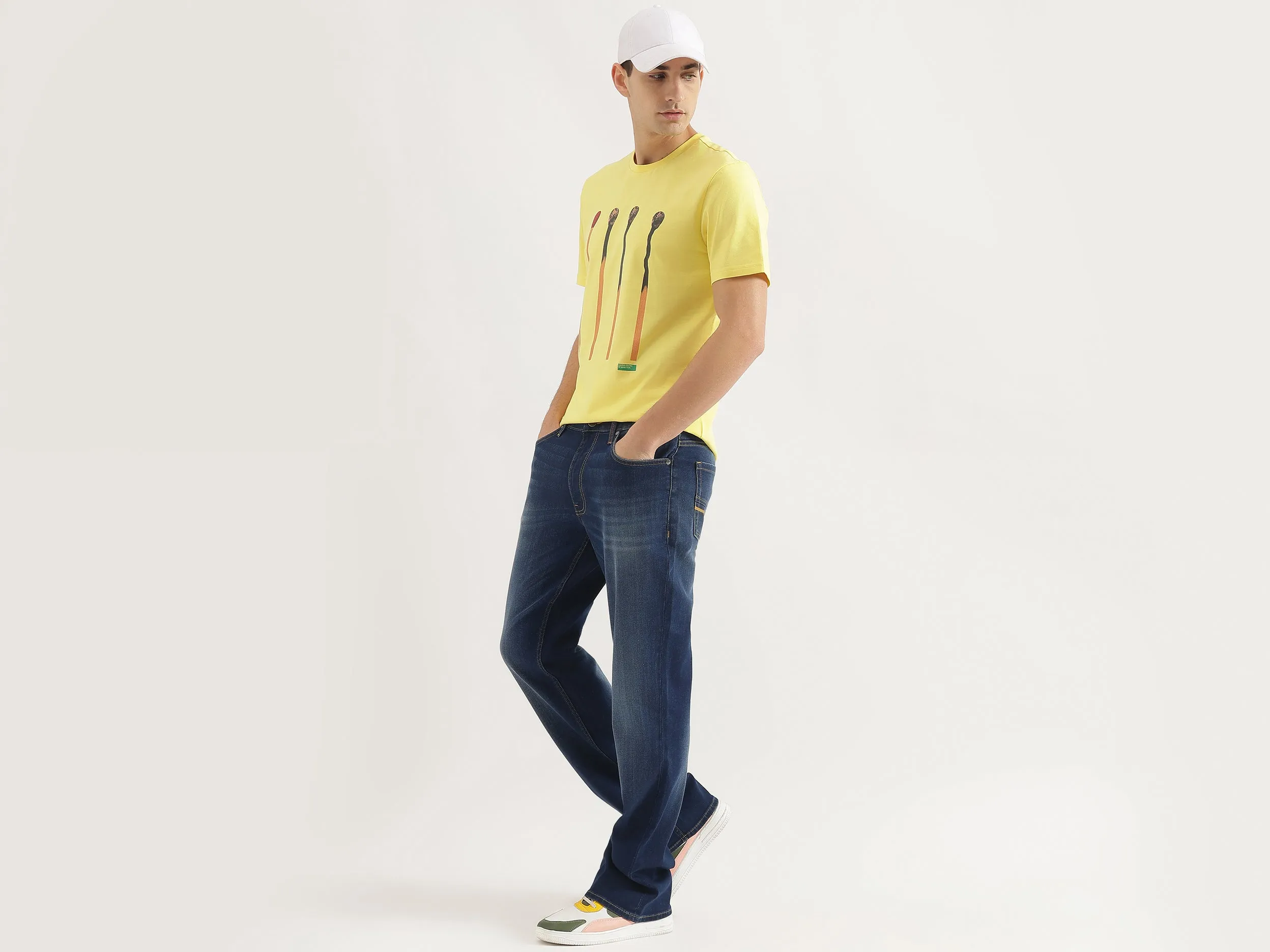 Solid Bootcut Fit Jeans