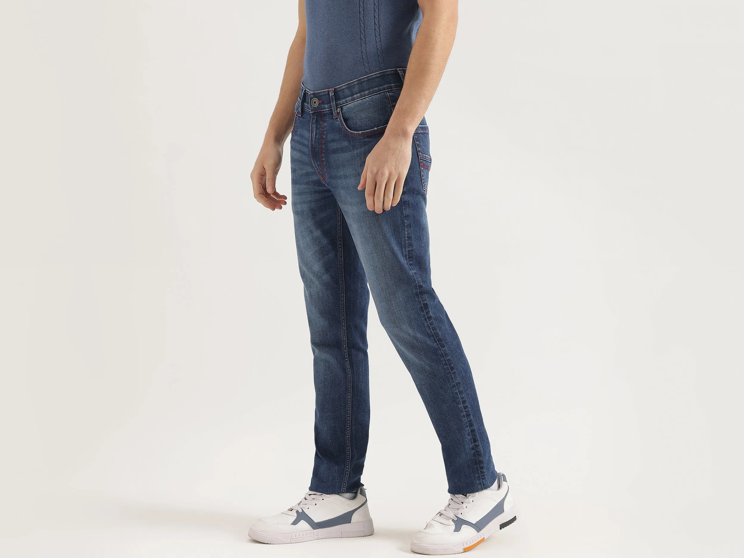 Solid Skinny Fit Jeans