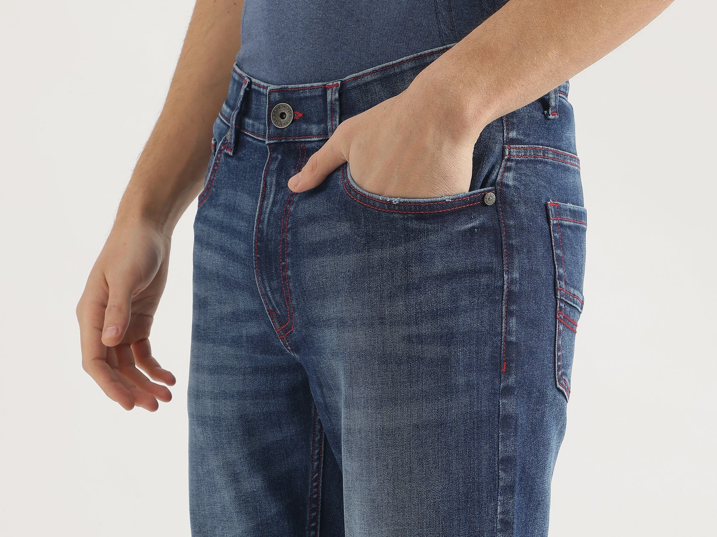 Solid Skinny Fit Jeans