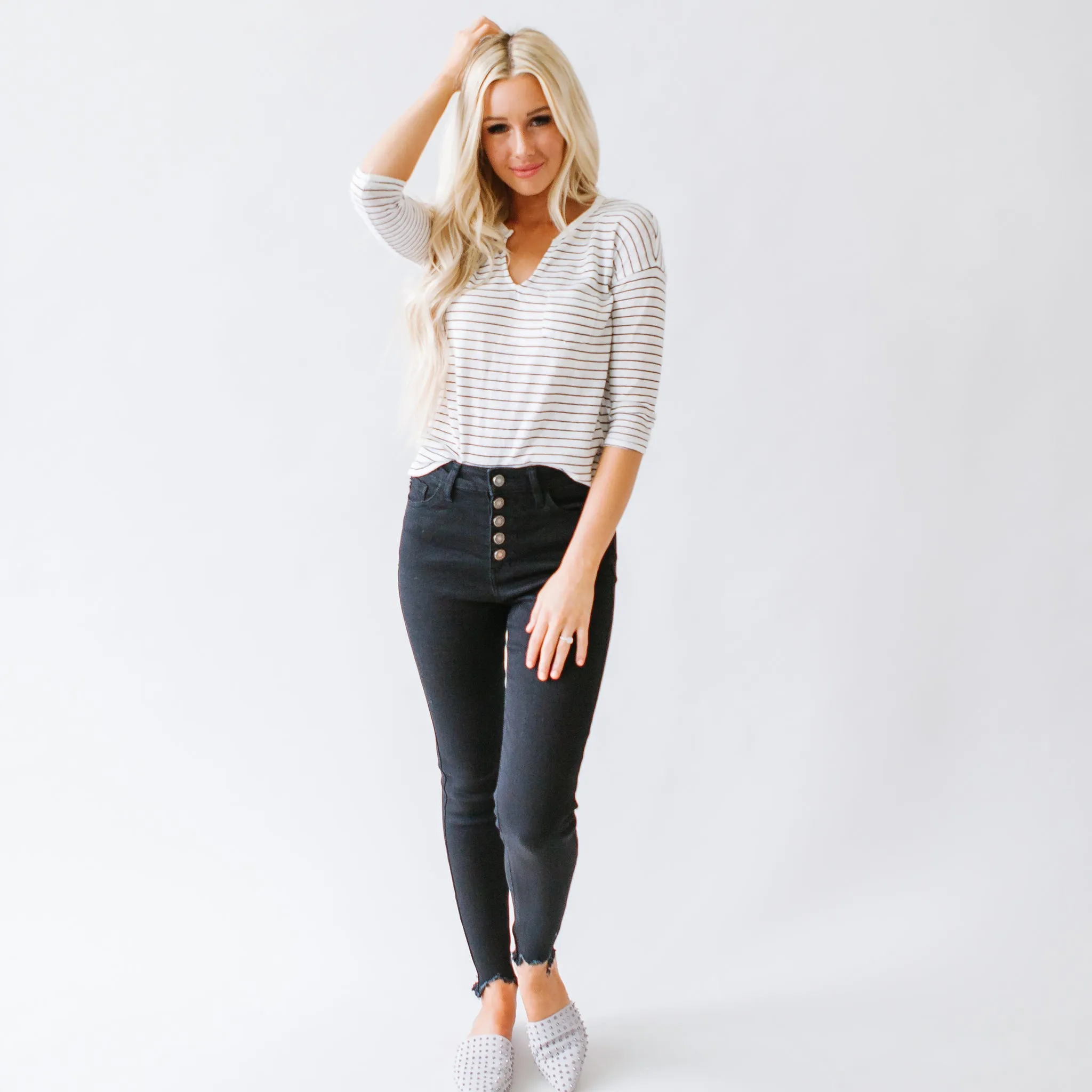 Superstar Kancan High Rise Button Skinny in Black