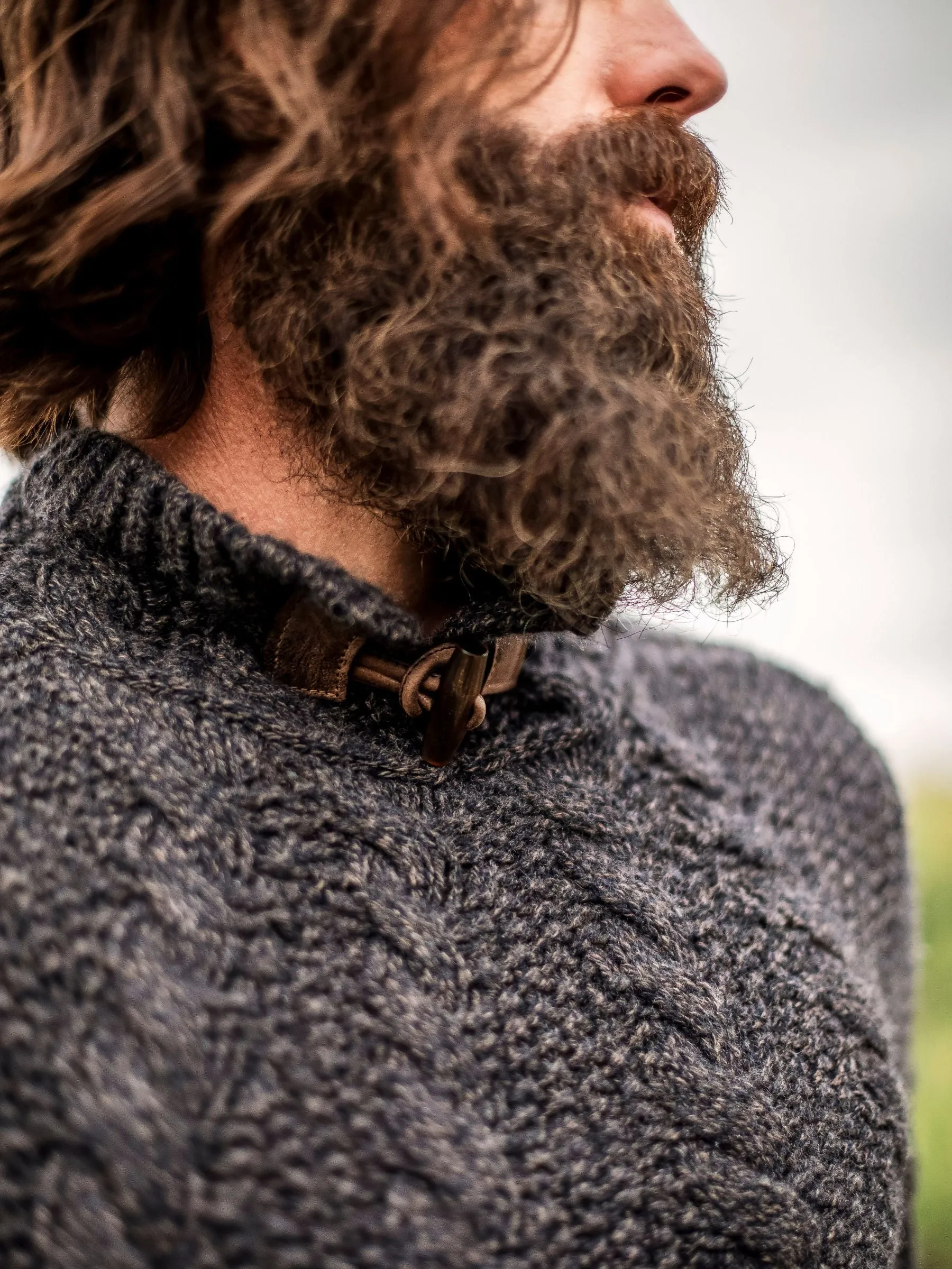 TOGGLE SWEATER