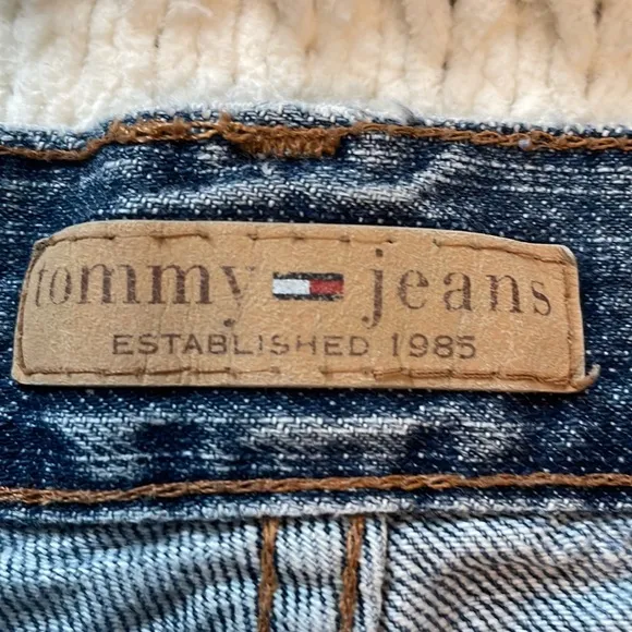 Tommy Jeans women’s High waisted flair Size 3