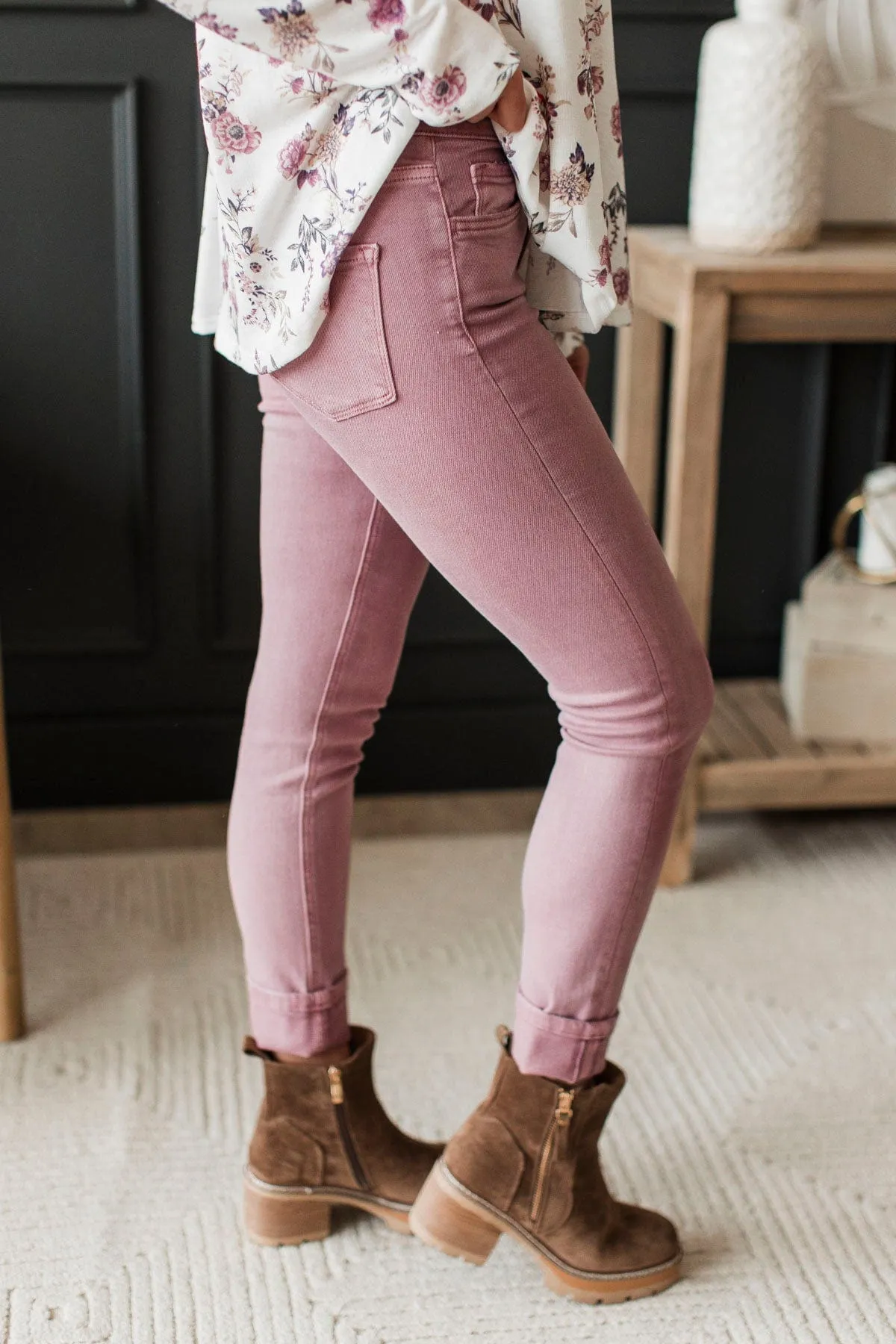 Vervet Skinny Jeans- Nadiya Wash