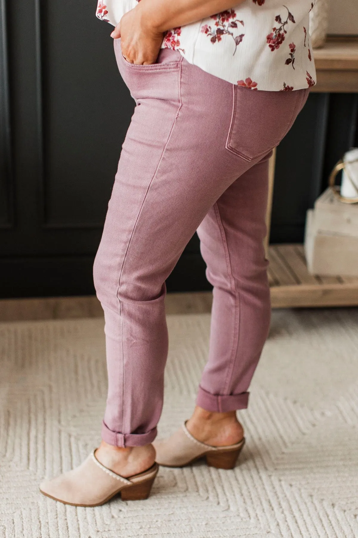 Vervet Skinny Jeans- Nadiya Wash