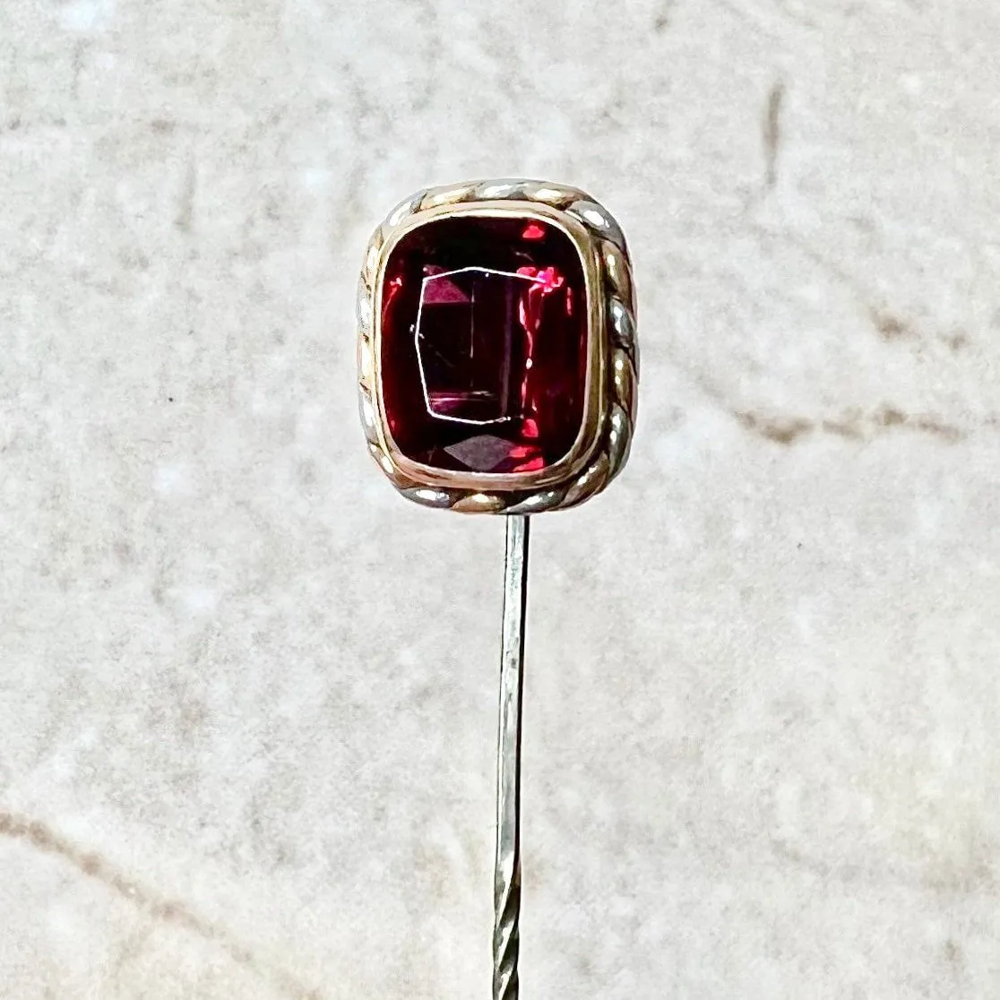 Vintage 14 Karat Two-Tone Gold 2.75 Carats Garnet Stick Pin