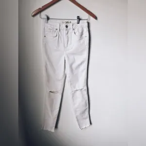 We The Free x Free People White Denim Distressed Mid Rise Jeans Size 25