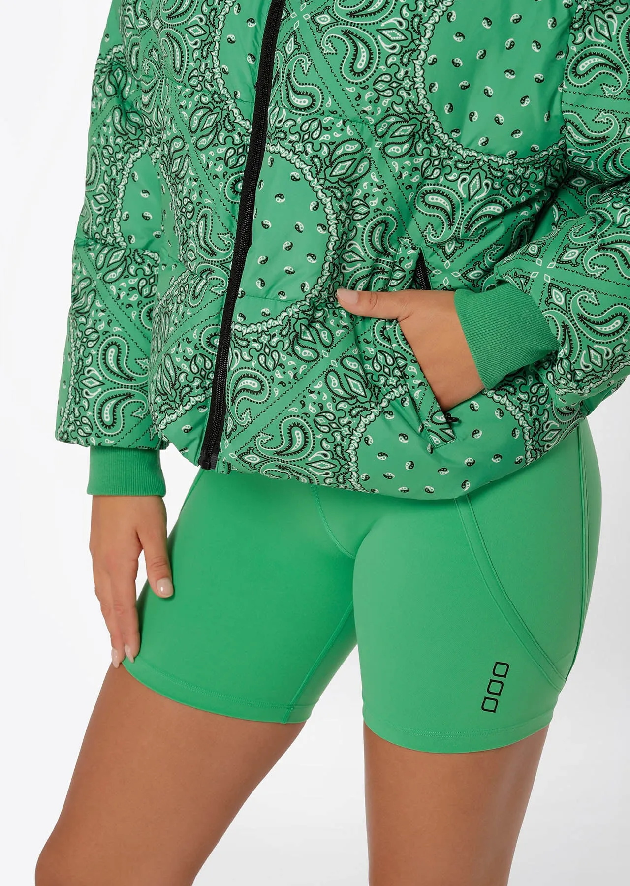 Weightless Bandana Puffer Jacket