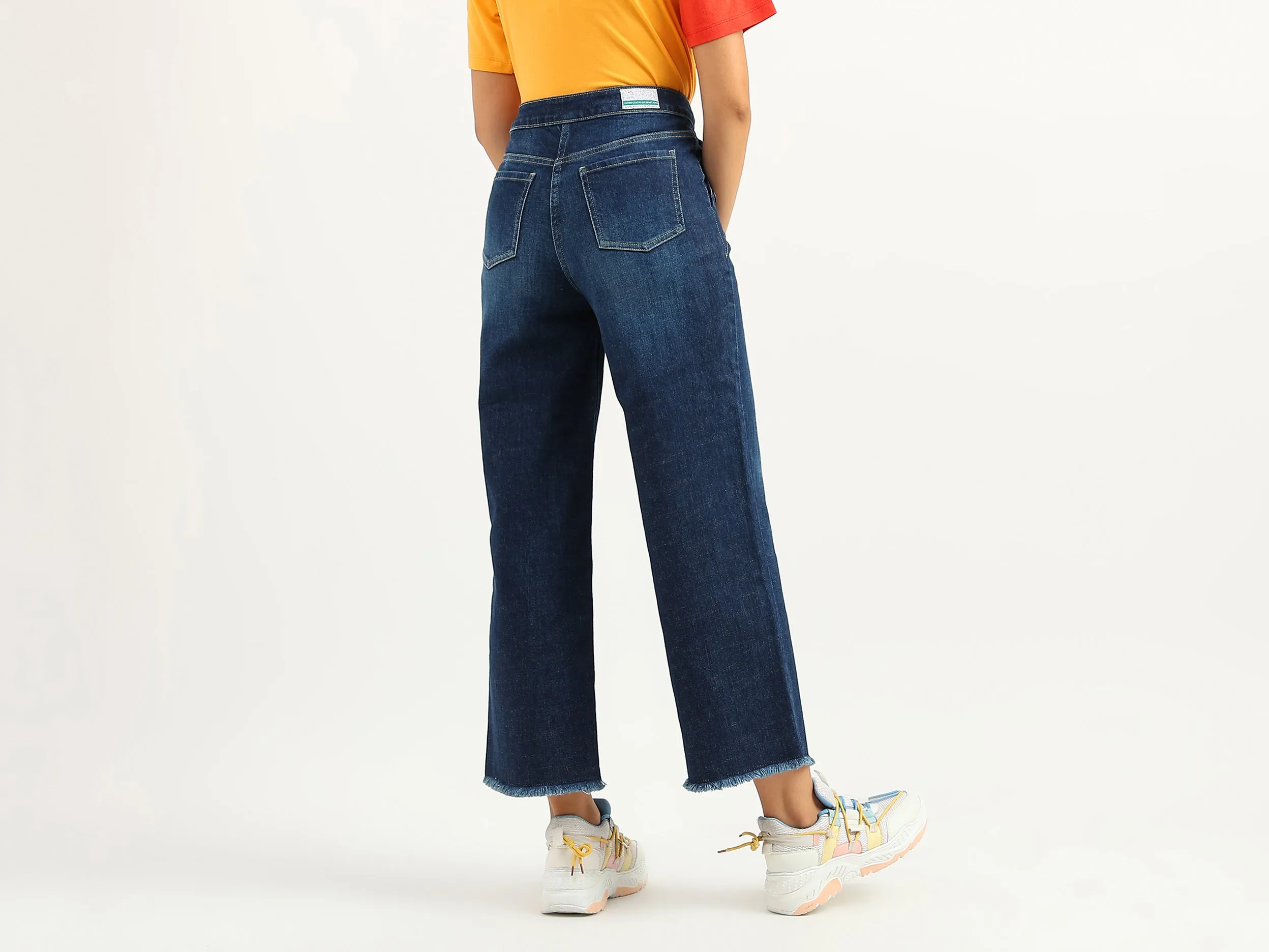 Women Solid Flared Fit Jeans