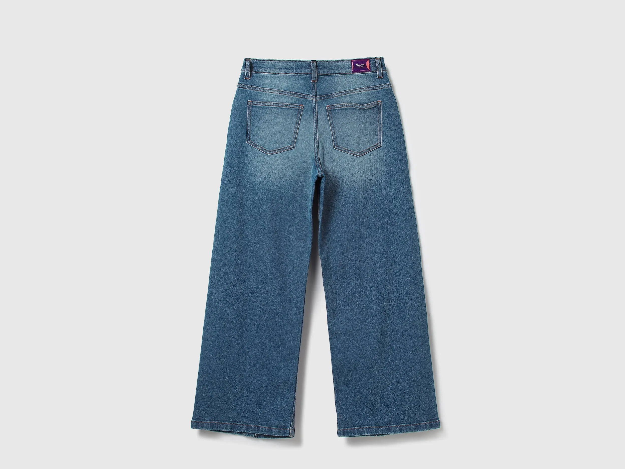Women Solid Flared Fit Jeans