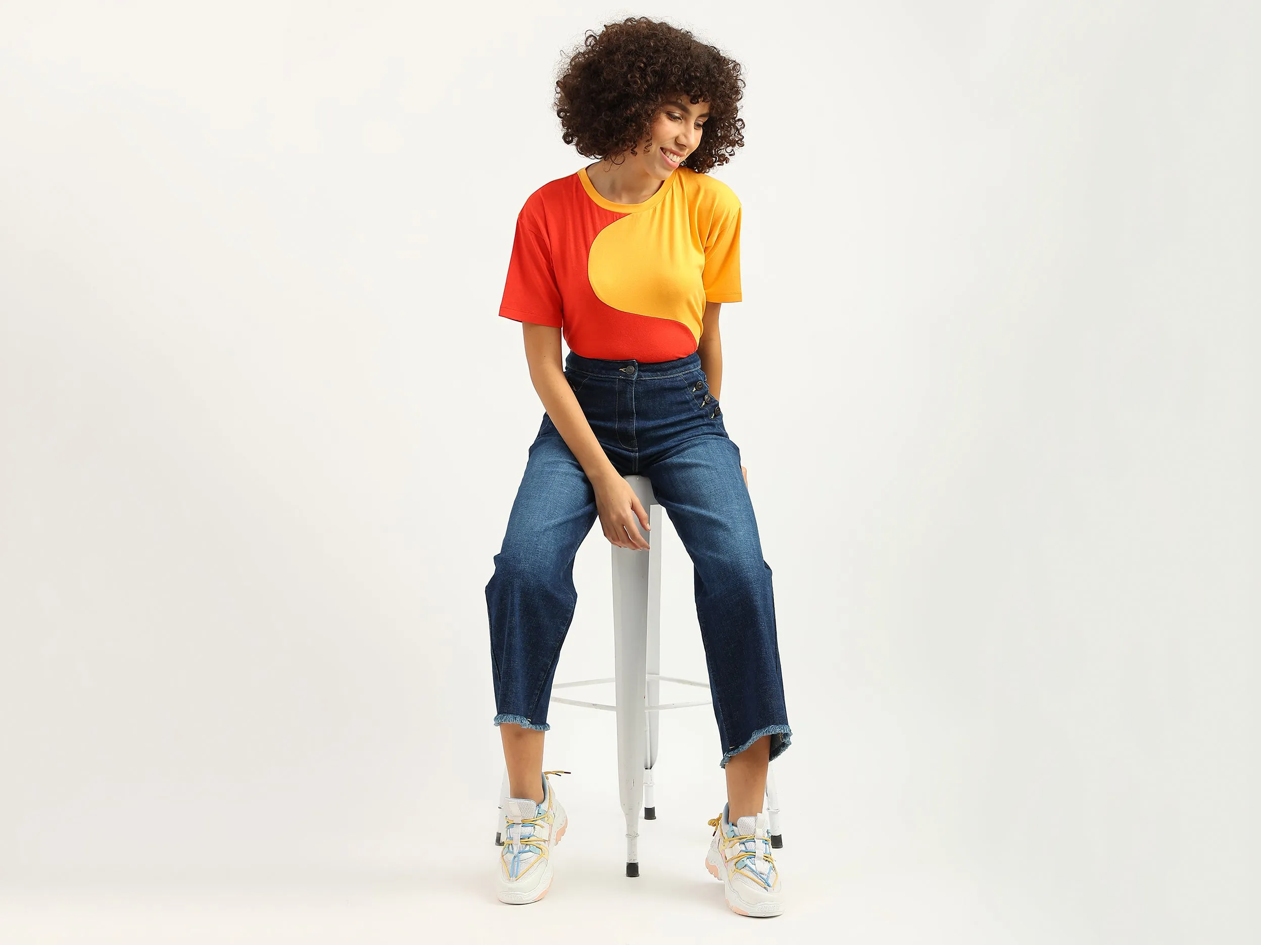 Women Solid Flared Fit Jeans