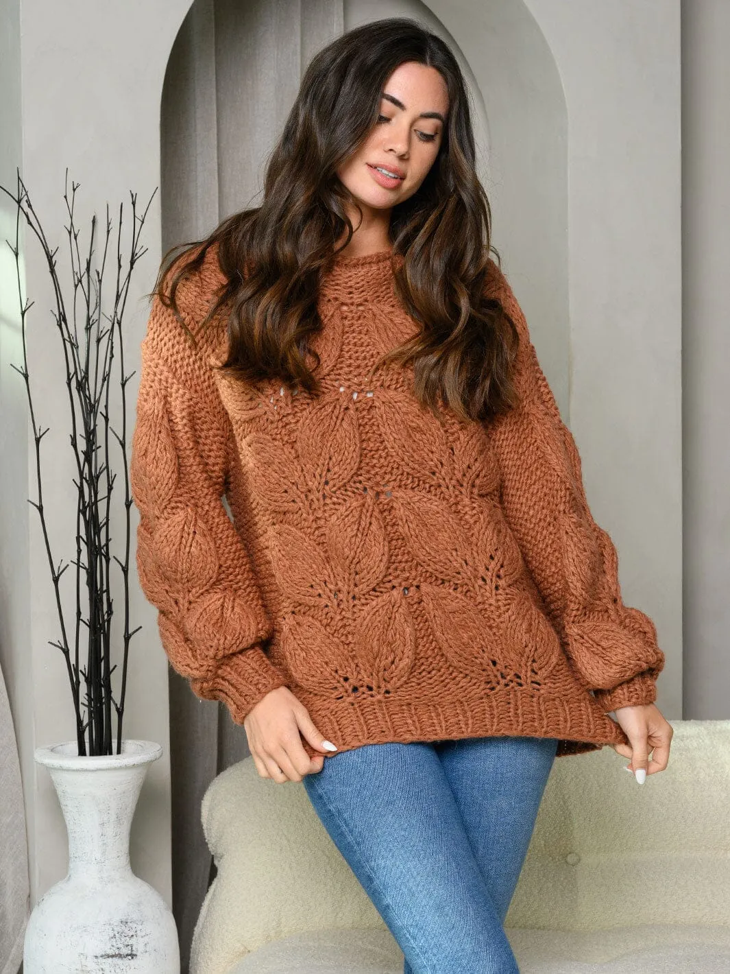 WOMEN'S LONG SLEEVE KNIT DETAILED SWEATER